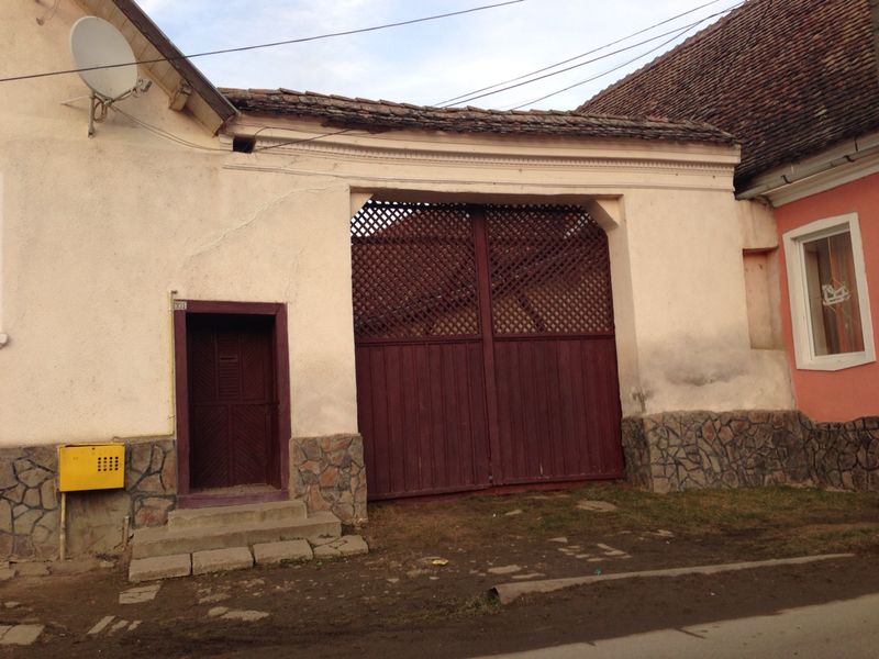 Image 33 of 37  -  89 kB